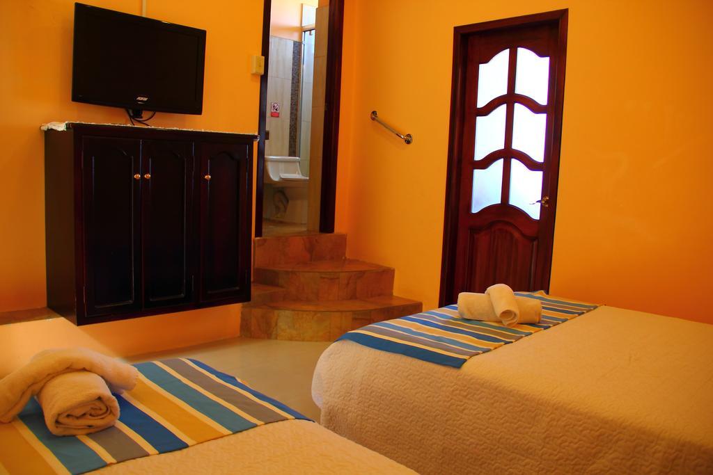 Hostal Duncan Puerto Ayora  Dış mekan fotoğraf