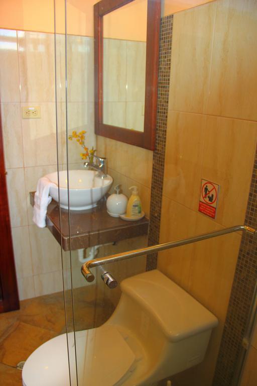 Hostal Duncan Puerto Ayora  Dış mekan fotoğraf